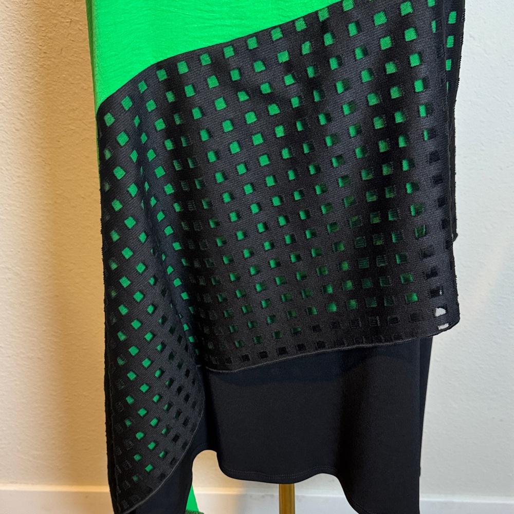 NWT IC Collection Green & Black Colorblock Sleeveless Zipper Dress size Medium - Picture 4 of 15